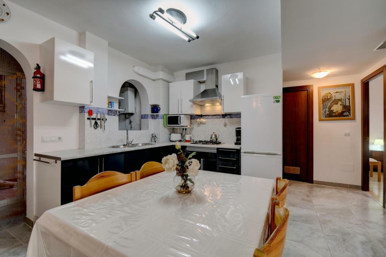 Victoria Apartment Estepona Buitenkant foto